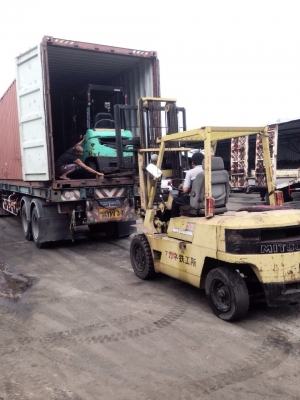 **เปิดตู้** ** LOT 8/11/2556 ** เปิดตู้สดๆ ร้อนๆ เมื่อเช้า 1 ตู้ ค่า ^^ สนใจติดต่อขอดูของได้ที่ 083-062-0223 ค่า ** ของแท้ของดี ต้อง ทีดี มอเตอร์เวิร์คส์ เท่านั้น ค่า ^__^