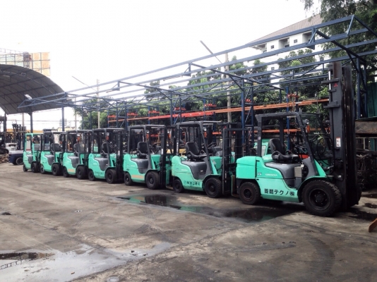 **เปิดตู้** ** LOT 8/11/2556 ** เปิดตู้สดๆ ร้อนๆ เมื่อเช้า 1 ตู้ ค่า ^^ สนใจติดต่อขอดูของได้ที่ 083-062-0223 ค่า ** ของแท้ของดี ต้อง ทีดี มอเตอร์เวิร์คส์ เท่านั้น ค่า ^__^