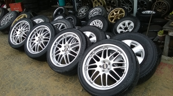 ขายล้อBBSขอบ20 5รู114พร้อมยางชุดละ18500 ขายล้อBBSขอบ20 5รู114พร้อมยางชุดละ18500