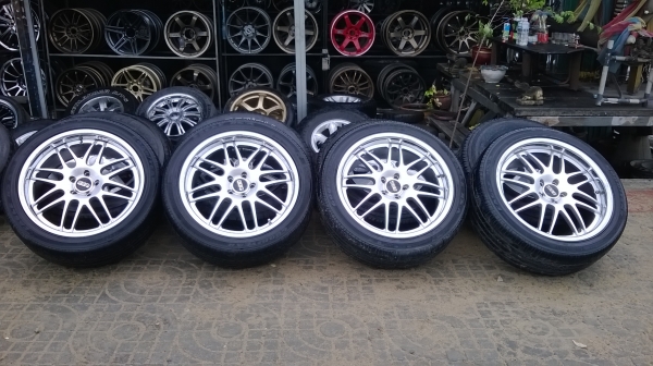 ขายล้อBBSขอบ20 5รู114พร้อมยางชุดละ18500