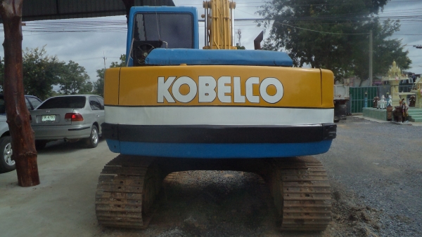 แบคโค KOBELCO Yutani SK120