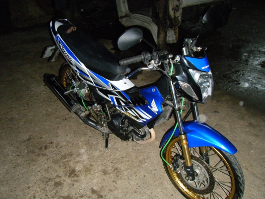 ขายรถเครื่องhonda sonic 125 (แถวบ้านเขาเรียกยังงี้ครับ)