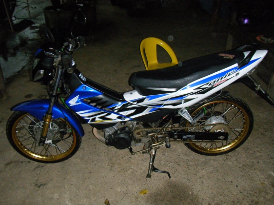 ขายรถเครื่องhonda sonic 125 (แถวบ้านเขาเรียกยังงี้ครับ)