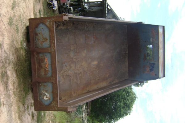 ขายหกล้อดั้ม KS เครื่อง 4BE1 ฝาดำ พร้อมใช้