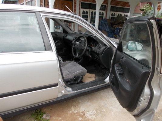 ขายถูก HONDA CIVIC ปี 96 มาก่อนเอาไปใช้รถดีชัวร์/เจ้าของขาย ขายถูก HONDA CIVIC ปี 96 มาก่อนเอาไปใช้รถดีชัวร์/เจ้าของขาย