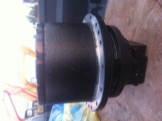 ขายตัวเดินPC120-5 - 6 SK120ทุกรุ่น สนใจติดต่อ บอย 085-156-2314