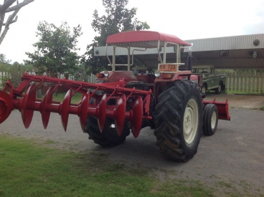 ขายรถไถนา แมสซี่ รุ่น 275 สภาพเดิมๆพร้อมใช้ มีดันหน้ากับฝาน7