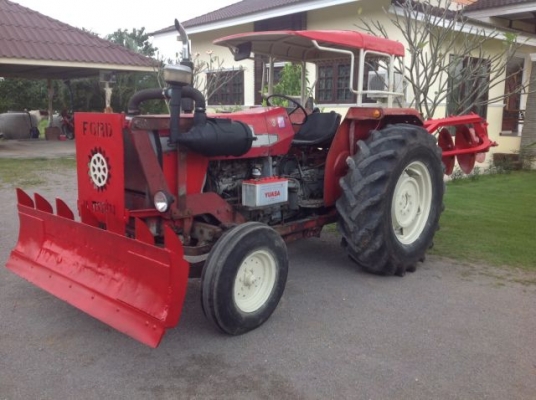 ขายรถไถนา แมสซี่ รุ่น 275 สภาพเดิมๆพร้อมใช้ มีดันหน้ากับฝาน7