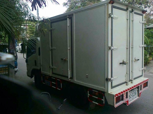 อีซูซุ 130 แรงม้า จดทะเบียนปี 53 ราคา 710,000บาท