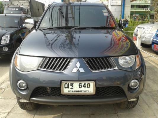 รถบ้าน ฝากขาย มือเดียว ไม่เคยทำสีแม้แต่ชิ้นเดียว อุปกรณ์ตกแต่งครบ มีเนวิเกเตอร์ ช่วงล่างทำเกือบแสน สวยจัด สภาพพร้อมใช้งาน มาดูรถก่อนหรือทดลองขับดูได้ ไม่ดีจริงไม่ต้องเอาไป