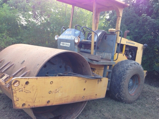 ขายรถบด Vibromax 10 ตัน 2 เพลา สั่นสะเทือน 2 เปลือก (พื้นเรียบ+หนาม) เอกสารเล่มทะเบียน