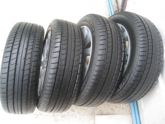 ขายล้อแม็กป้ายแดง Mitsu Attrage 15"x5.5" et38 4รู100 +ยางปี2613 ใช้มา 2xx km  สนใจติดต่อเล็กคลองสามครับ (081-3747940)