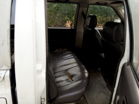 ขายกะบะสี่ประตู มังกรทองเครื่องดี มือเดียวครับ ขายกะบะสี่ประตู มังกรทองเครื่องดี มือเดียวครับ