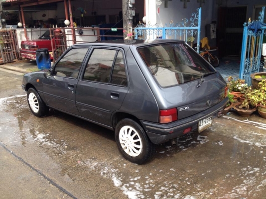 ขอณุญาติ ขาย/เเลก ครับ เปอโย 205 ปี 94 เเกสเเล้ว เเอรหนาว วิทยุ รถสวยขับดี เเบตดี สีพอได้ กระจกไฟฟ้า เซลทรัลล็อก ภายในดี รถปีใหม่ ใช้งานปกติ พร้อมโอน 45000 ถูกกว่าเวฟ 125 อีก สนใจดูรถ สายไหม 085-359-4089 กอล์ฟเจ้าเก่าครับ