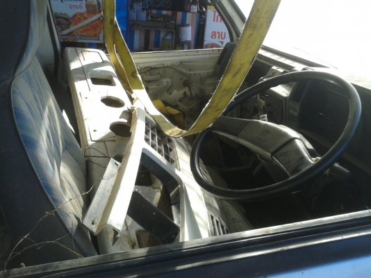 ขายดว่นๆหัวนอกขายตามสภาพ เบาะภายในคอนโซนครบ หัวยกได้  ขายถูก 22000 บาทถ้วน