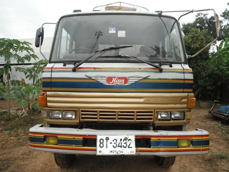 ขายรถบรรทุก 10 ล้อดั๊พม์ ยี่ห้อ HINO รุ่น 1 เพลา ดั๊พม์เกษตร ขายรถบรรทุก 10 ล้อดั๊พม์ ยี่ห้อ HINO รุ่น 1 เพลา ดั๊พม์เกษตร