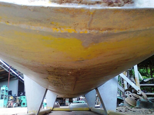 ถังน้ำมัน ขนาด 9,000 ลิตร สภาพใหม่ แบบตั้งพื้น