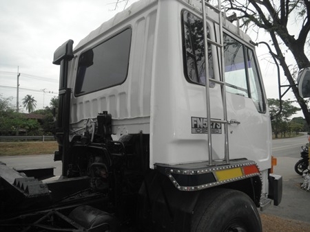 ขายรถบรรทุก 10 ล้อดั๊พม์ ยี่ห้อ MITSUBISHI รุ่น FUSO 527 เทอร์โบ TF