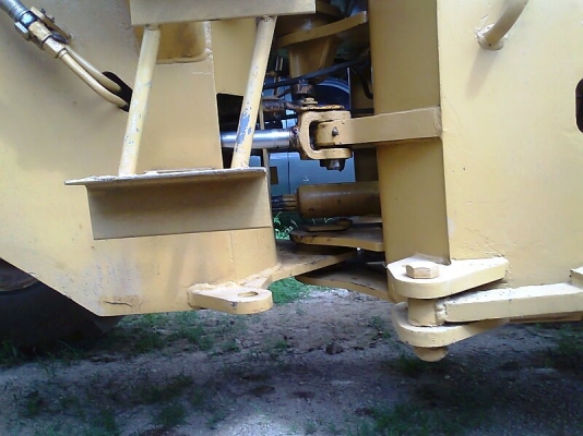 รถตัก KOMATSU 515 เครื่อง อีซูสุ 6BD รถสวย ราคาต่อรองได้