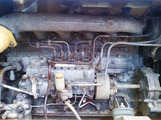 รถตัก KOMATSU 515 เครื่อง อีซูสุ 6BD รถสวย ราคาต่อรองได้