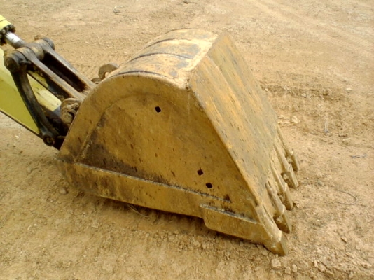 แม็คโคร Komatsu PC120-5 คอนโทรลสั้น สภาพพร้อมทั้งเครื่องและช่วงล่าง ราคาน่าสนใจ