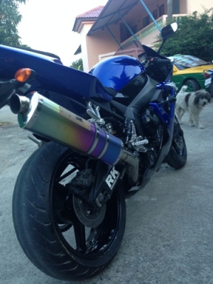 ขาย R1 ปี 03 คับ...สภาพสวยๆจบๆ