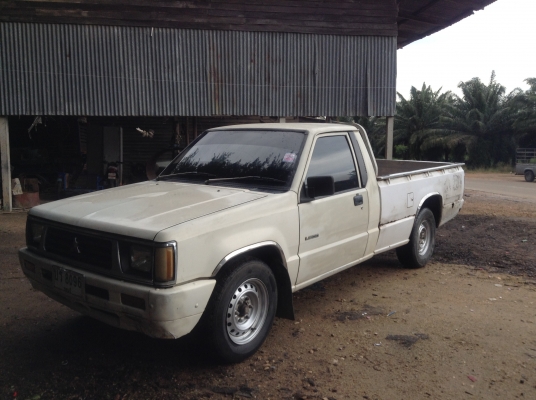 รถกระบะมือสองสภาพพร้อมใชังาน