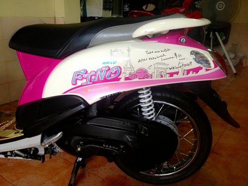 FINOลายปารีสรถปี2012วิ่ง2xxxโลสวย สด ราคาเบาๆ