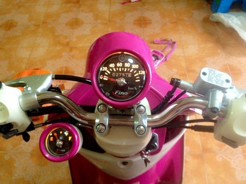 FINOลายปารีสรถปี2012วิ่ง2xxxโลสวย สด ราคาเบาๆ