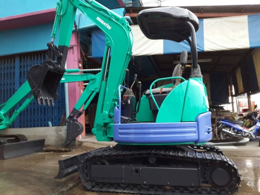 ขายรถขุด KOMATSU รุ่น PC30FR แทร็กเหล็ก มือสองญี่ปุ่น
