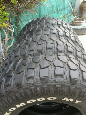 7,500 ยาง Mud 265/75R ปี 12 ใครอยากได้มาหิ้วไปเลย 7,500 ยาง Mud 265/75R ปี 12 ใครอยากได้มาหิ้วไปเลย