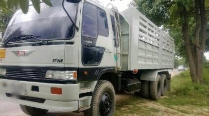 ขายรถบรรทุกสิบล้อดั๊มพ์ HINO 3M เครื่องเดิม เกียร์เดิม ทะเบียนพร้อม