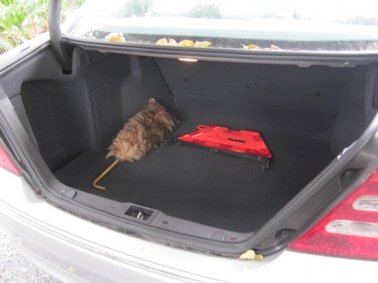 ขาย BENZ C 180 ELEGANCE ปี 2001 สีเทา