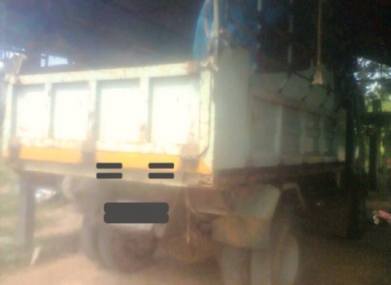 **660,000บ.ต่อรอง**ขาย6ล้อดั๊มสวยๆ HINO KR360 เครื่องเดิม EH700 168HP แน่น แรง วางหัวไฮเท็ค (ลงเล่ม)สภาพสวย ช่วงล่างใหญ่ Fหน้า-หลัง คัสซีดี กระบะดั๊ม6ตัน ยิงหน้าสภาพดี พื้นดีข้างดี ภายในสวยคอนโซลครบ พ.พาวเวอร์ ทริฟฟี่ แอร์ ยาง8.25ดี6เส้น พร้อมใช้งาน เอกสา