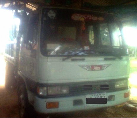 **660,000บ.ต่อรอง**ขาย6ล้อดั๊มสวยๆ HINO KR360 เครื่องเดิม EH700 168HP แน่น แรง วางหัวไฮเท็ค (ลงเล่ม)สภาพสวย ช่วงล่างใหญ่ Fหน้า-หลัง คัสซีดี กระบะดั๊ม6ตัน ยิงหน้าสภาพดี พื้นดีข้างดี ภายในสวยคอนโซลครบ พ.พาวเวอร์ ทริฟฟี่ แอร์ ยาง8.25ดี6เส้น พร้อมใช้งาน เอกสา