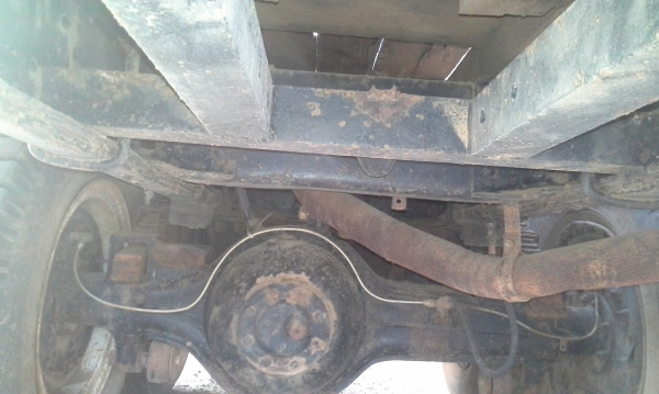 สิบล้อหัวยาวบรรทุกอ้อย Isuzu TX  2เพลาเดิม เครื่อง EH700 168 Hp มีสโล์แรงๆๆ