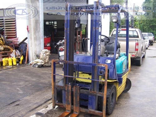 ขาย รถโฟล์คลิฟท์ KOMATSU รุ่น FD18T-17