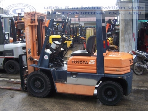 ขายรถ โฟล์คลิฟท์ TOYOTA รุ่น 5-FG25