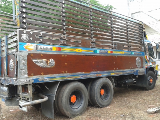 ขายกะบะไม้มะค่า