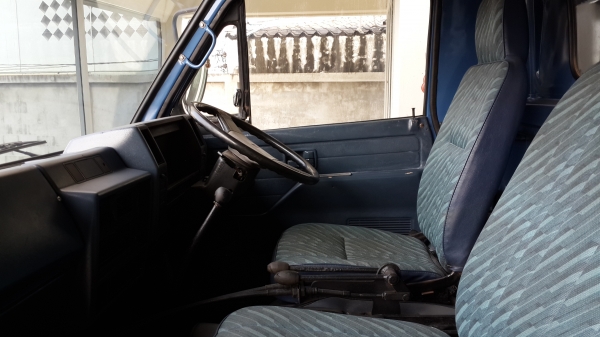 ขาย 6ล้อดั้ม ISUZU NPR 115  ขาย 570,000 โทร 081-8507085 (เอ)