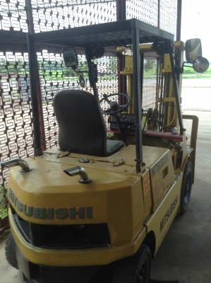 โฟร์คลิฟต์ Mitsubishi. ยกสูง5เมตร เครื่องเบนซิน สภาพสวย 120,000