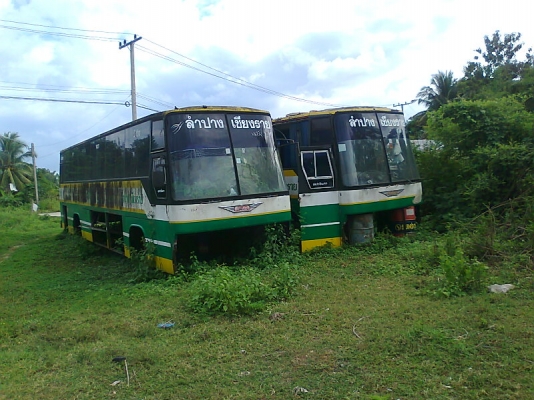 ตัวถัง รถบัส 6 ล้อ แบบ 54 ที่นั่ง