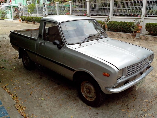 ชายมาสด้า1000 รถแทบไม่ผุเลยคับ