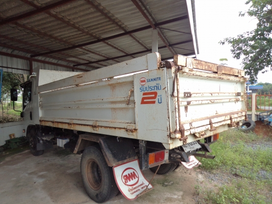 ขาย820000บาทรถดั้มรุ่นใหม่ล่าสุด130แรง สภาพซื้อป้ายแดงมาปี53ไม่ค่อยได้ใช้งาน