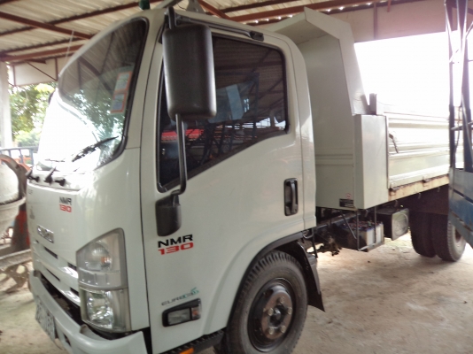 ขาย820000บาทรถดั้มรุ่นใหม่ล่าสุด130แรง สภาพซื้อป้ายแดงมาปี53ไม่ค่อยได้ใช้งาน