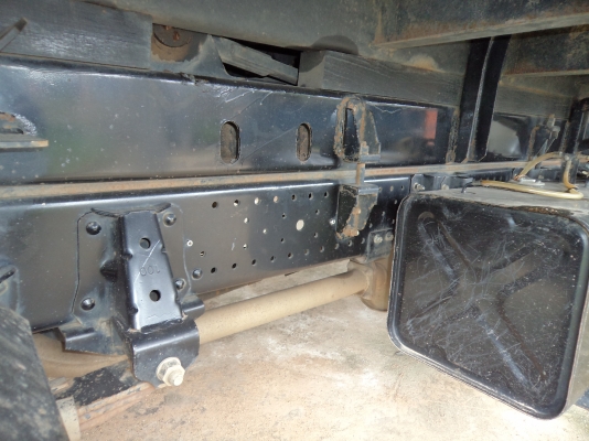 ขาย820000บาทรถดั้มรุ่นใหม่ล่าสุด130แรง สภาพซื้อป้ายแดงมาปี53ไม่ค่อยได้ใช้งาน