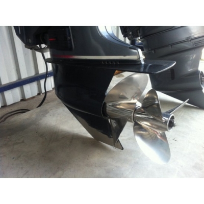 ขายชุดหางเกียร์ Yamaha 150-225 แรงม้า พร้อมใบจักรสแตนเลสสตีล 2 ทิศทาง