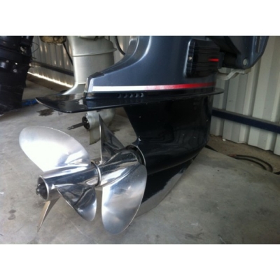 ขายชุดหางเกียร์ Yamaha 150-225 แรงม้า พร้อมใบจักรสแตนเลสสตีล 2 ทิศทาง