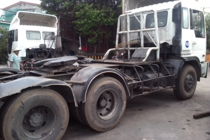 ขายรถหัวลากHINOเครื่อง290แรง10 พร้อมใช้งาน