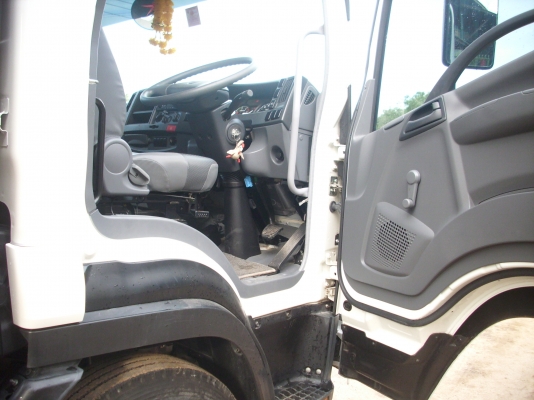 ขายหกล้อ อีซูซุ FRR 210 แรง ยาว 5.60 ปี 53